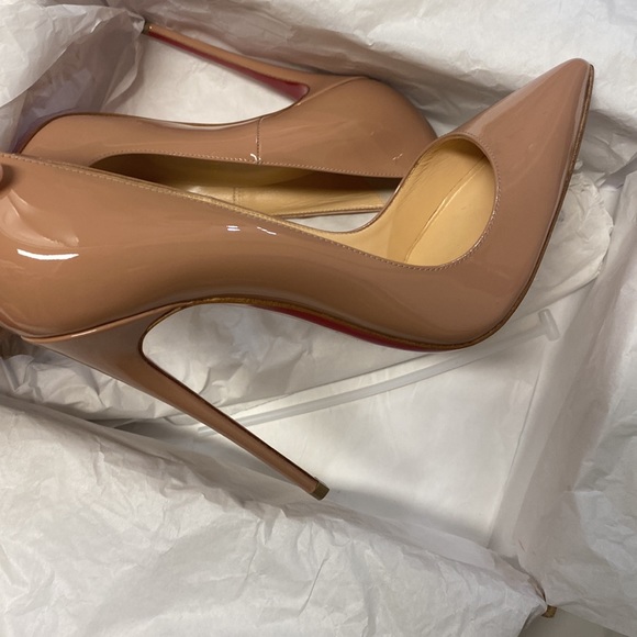 Louboutin So Kate Heels - BRAND NEW - Picture 5 of 9